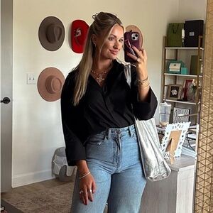 NWT UOOZEE Button Down Shirt Loose Fit Blouse S B50